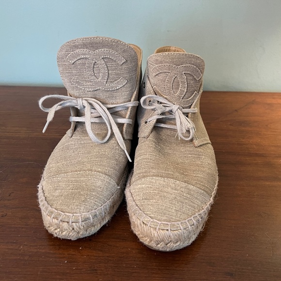 CHANEL Shoes - Chanel Shoes Size 42